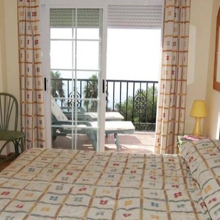 Apartamento Con Vistas Al Mar เนร์คา ภายนอก รูปภาพ