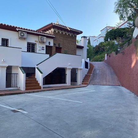 Apartamento Con Vistas Al Mar เนร์คา ภายนอก รูปภาพ