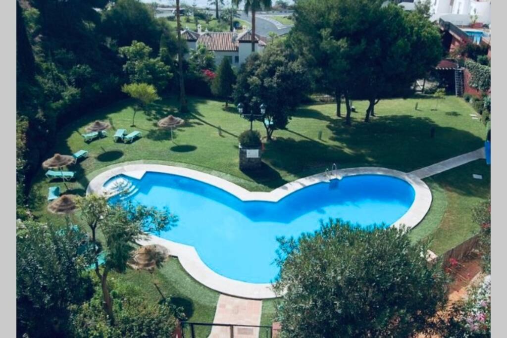 Apartamento Con Vistas Al Mar เนร์คา ภายนอก รูปภาพ