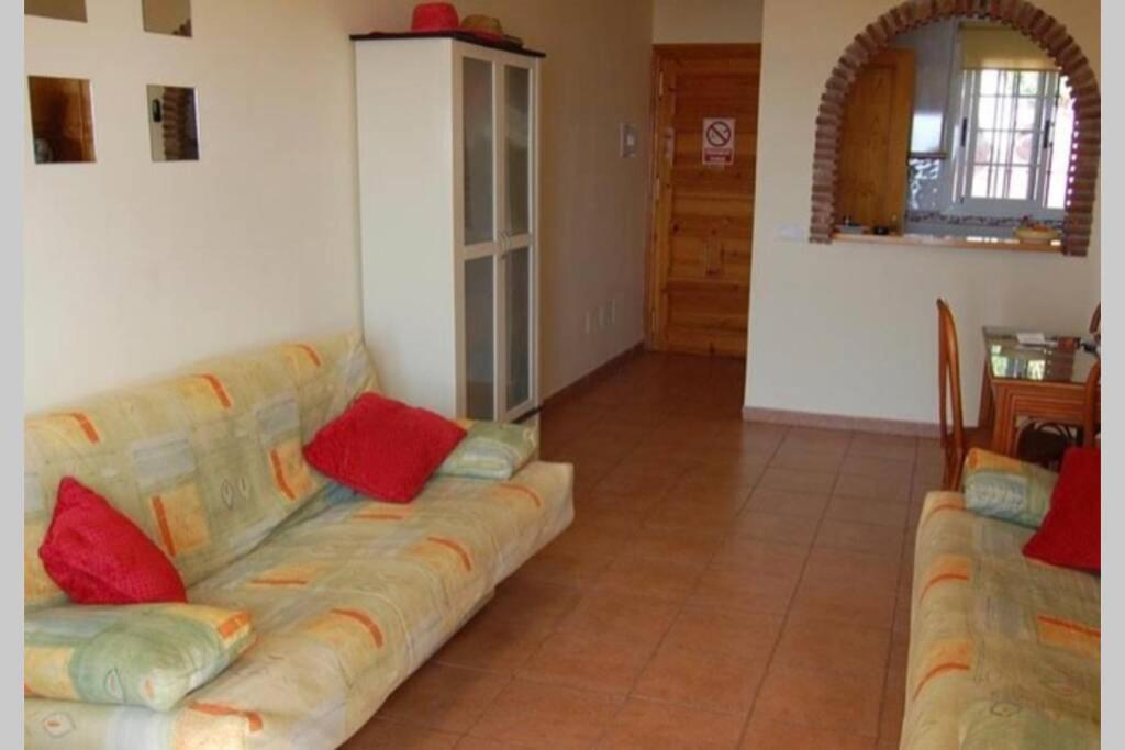 Apartamento Con Vistas Al Mar เนร์คา ภายนอก รูปภาพ