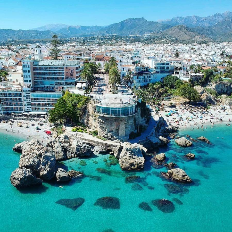 Apartamento Con Vistas Al Mar เนร์คา ภายนอก รูปภาพ